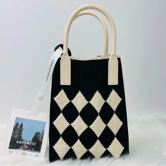 NWT Chic Argyle White/Black Knitted Tote Crossbody Bag - Picture 2 of 11